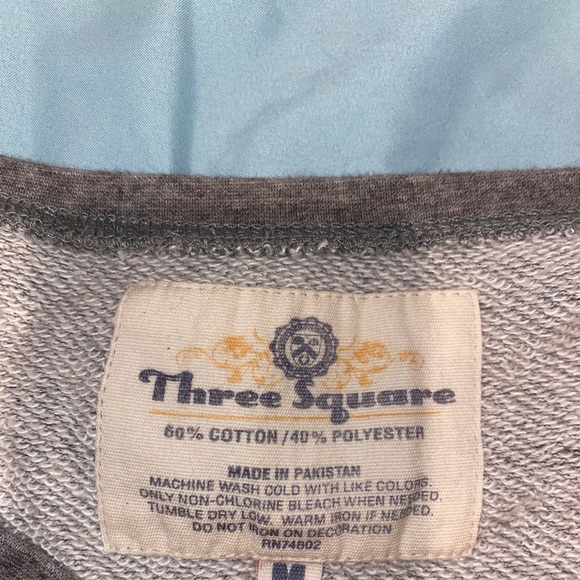 VINTAGE Grey Size M Wisconsin crewneck - Picture 2 of 3